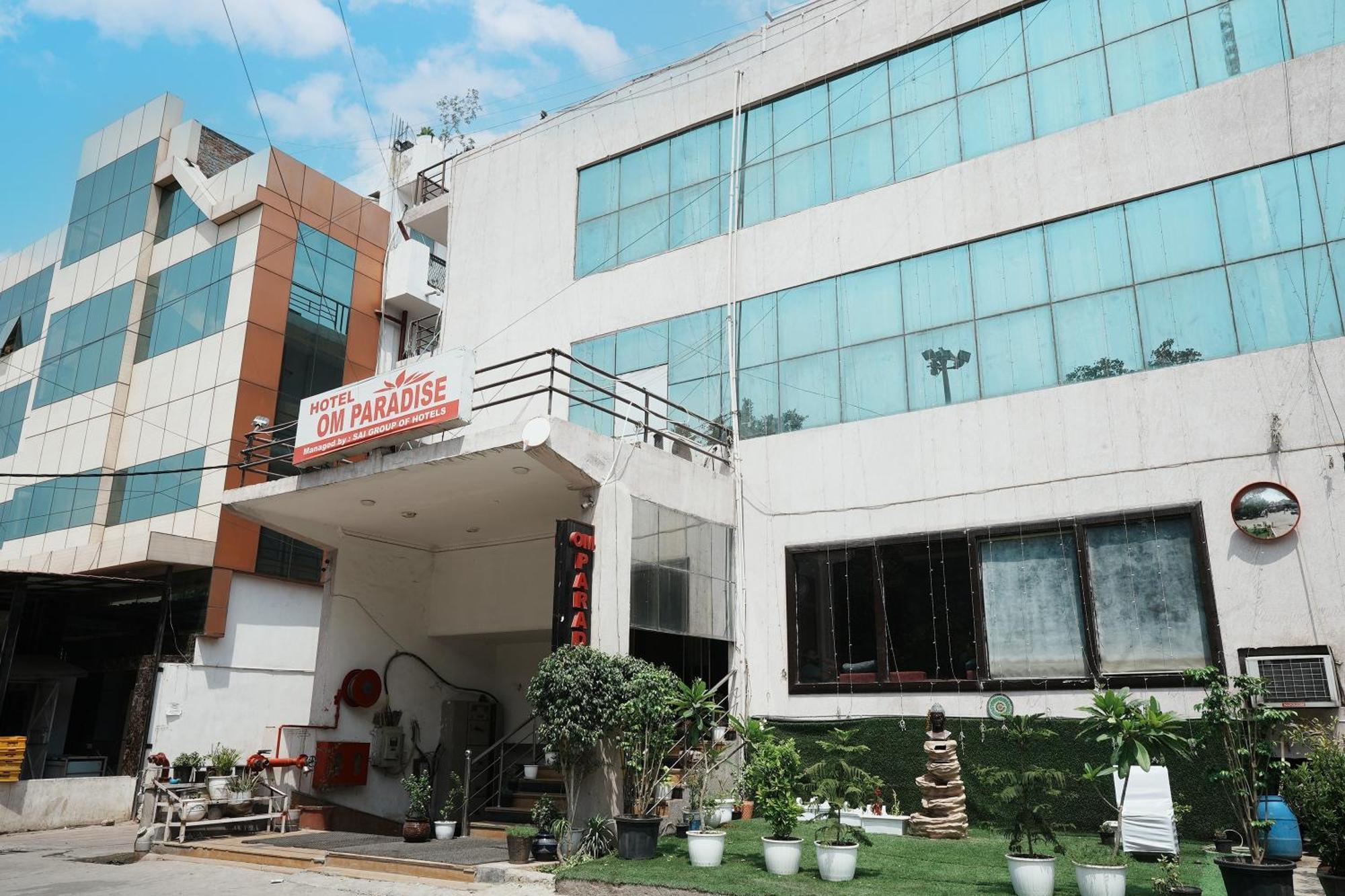 Hotel Om Paradise Near Igi Delhi Airport Nueva Delhi Exterior foto